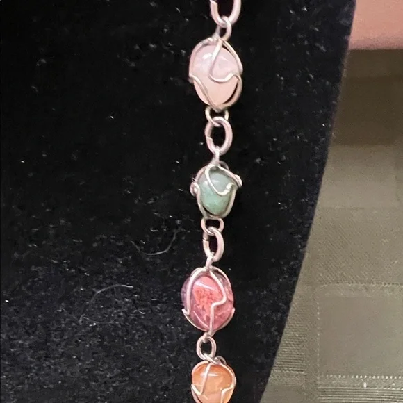 Vintage Multicolor Beaded Necklace - Picture 3 of 6